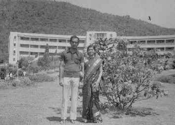 Appa_Amma_Simla.jpg (100695 bytes)